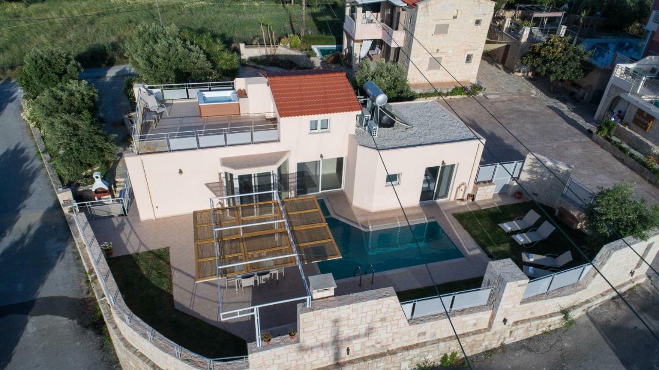 Pantanassa Villa Thalia Agia Marina 外观 照片
