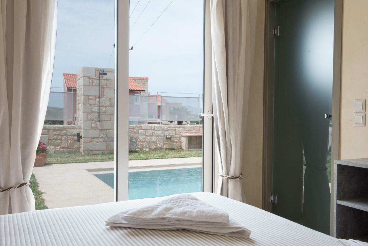 Pantanassa Villa Thalia Agia Marina 外观 照片