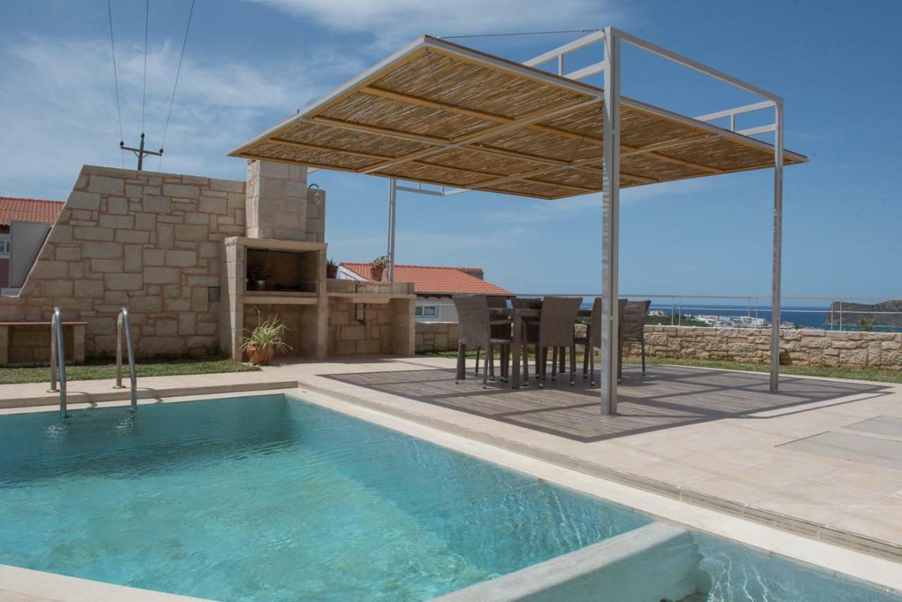 Pantanassa Villa Thalia Agia Marina 外观 照片
